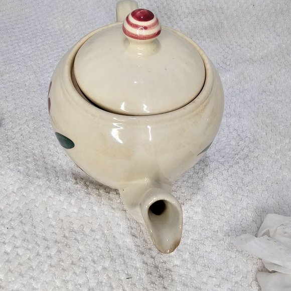 Vintage Shawnee Pottery Teapot Red Flowers Vertical Ribs 5 Cup 1940s - Picture 8 of 8